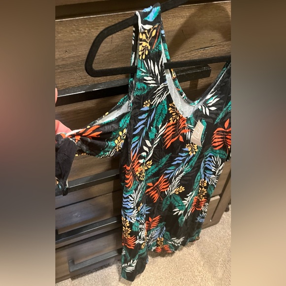 NWT cold shoulder mini dress - Picture 2 of 3